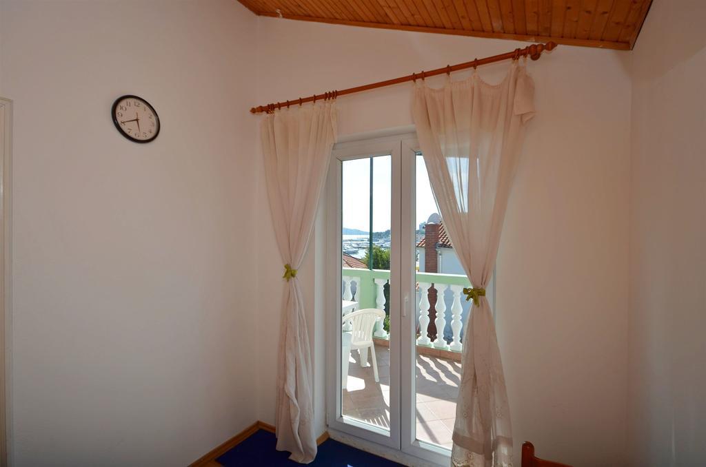 Apartments Nada Vodice Bagian luar foto