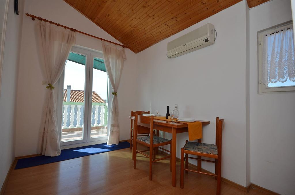 Apartments Nada Vodice Bagian luar foto