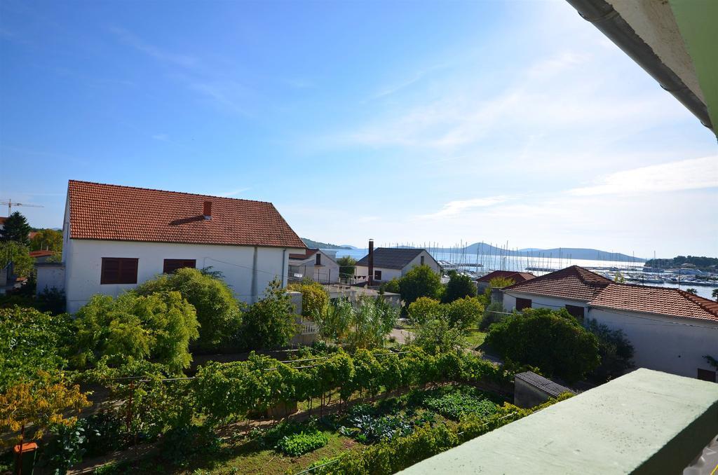 Apartments Nada Vodice Bagian luar foto
